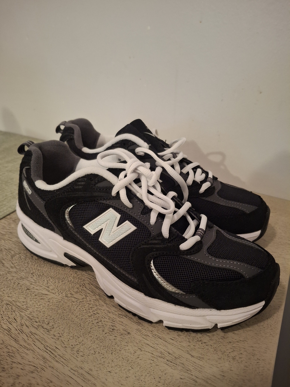 New Balance Black & Gray Athletic Sneakers - Picture 2 of 5